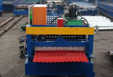 Chiny 380V Elektryczna falista maszyna do formowania rolek do blachy o szerokości 850 mm dostawca