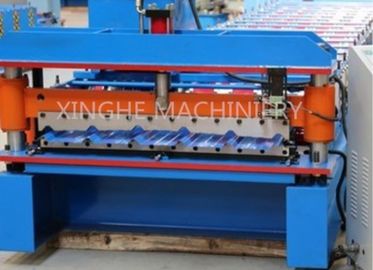 Chiny Galwanizowane blachy stalowe Falistej paneli dachowych Maszyna do formowania walców 12 miesięcy gwarancji dostawca
