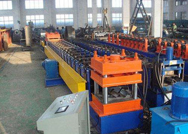 Chiny Galwanizowana stalowa rama Guardrail Roll Forming Machine z łatwą obsługą dostawca