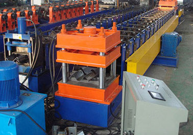 Chiny Barwna Stalowa Strażnica Guardrail Roll Forming Machine, Maszyna do Formowania Rur dostawca
