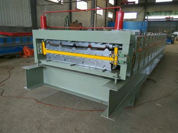 Chiny Maszyna do formowania rolkowego ocynkowanej blachy ocynkowanej 380V 60HZ 10-12MPa Ciśnienie hydrauliczne dostawca